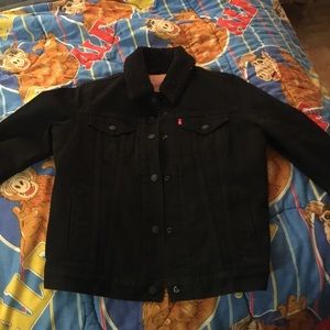 SOLD LEVI’S Women’s Black Sherpa SOLD